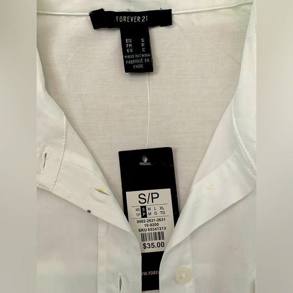 Forever 21 White Oversized Button-Up Shirt | Women’s Size S/P - Picture 5 of 5